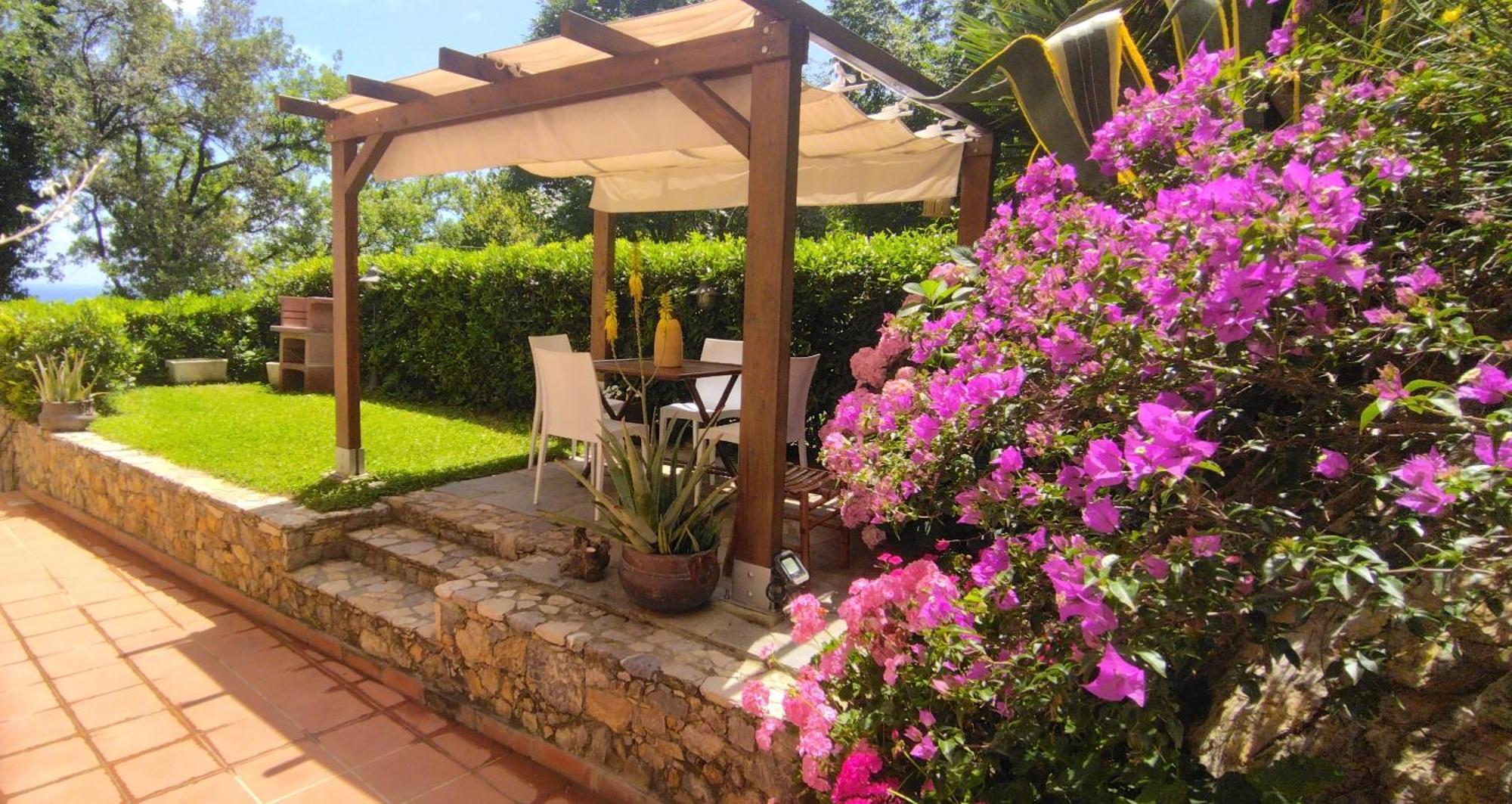 Casa Vacanze Luna Porto Venere Buitenkant foto
